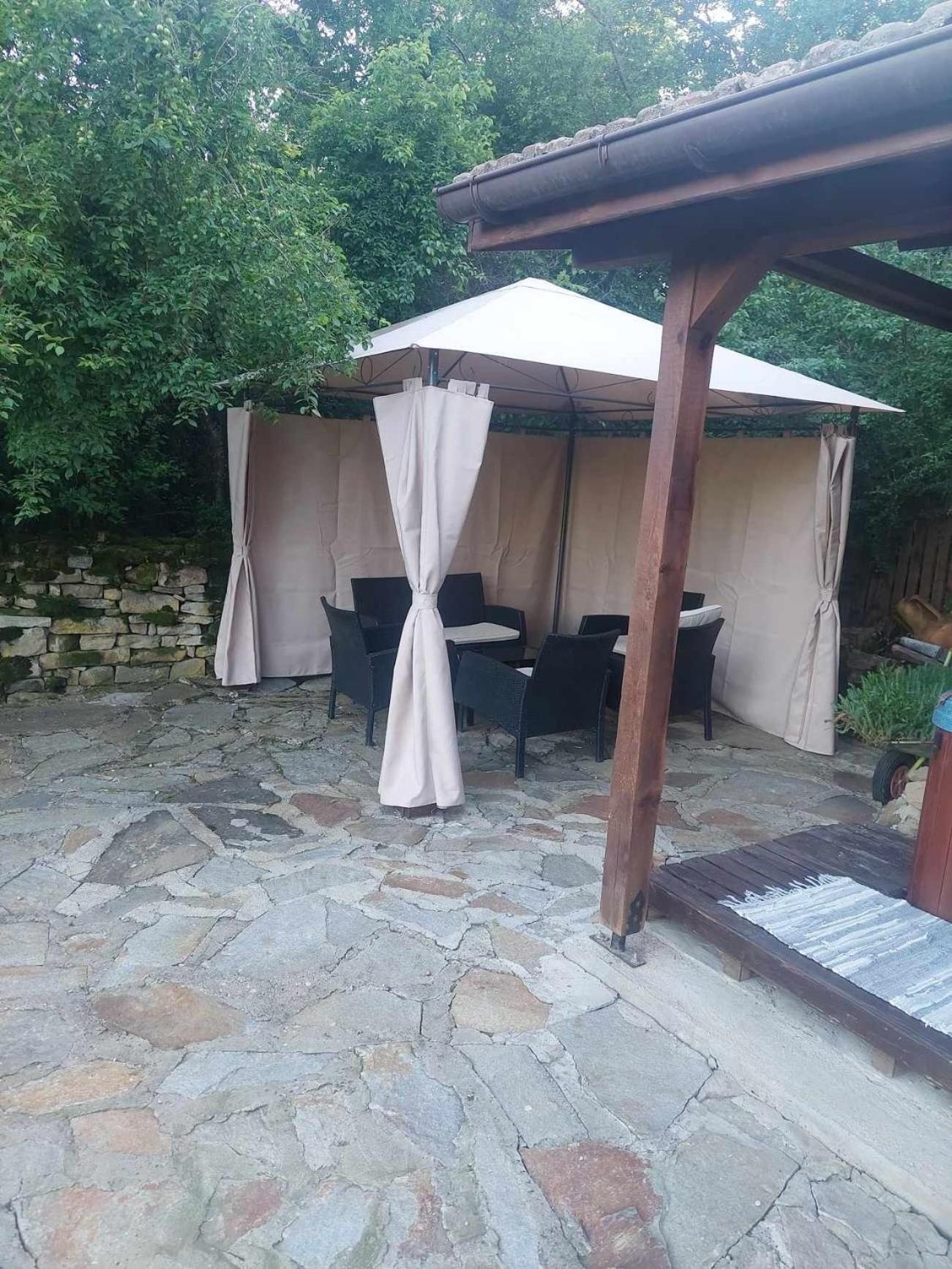 Villa Митровата Къща Raynovtsi Exterior foto