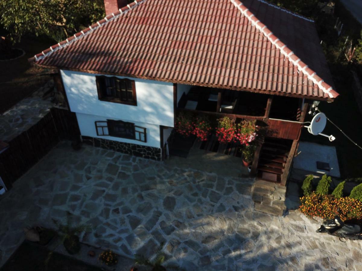 Villa Митровата Къща Raynovtsi Exterior foto